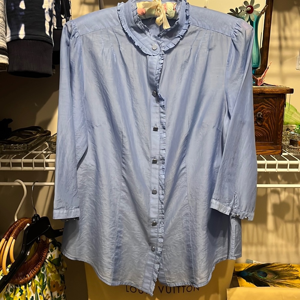 Banana Republic periwinkle lightweight silk blouse, size M